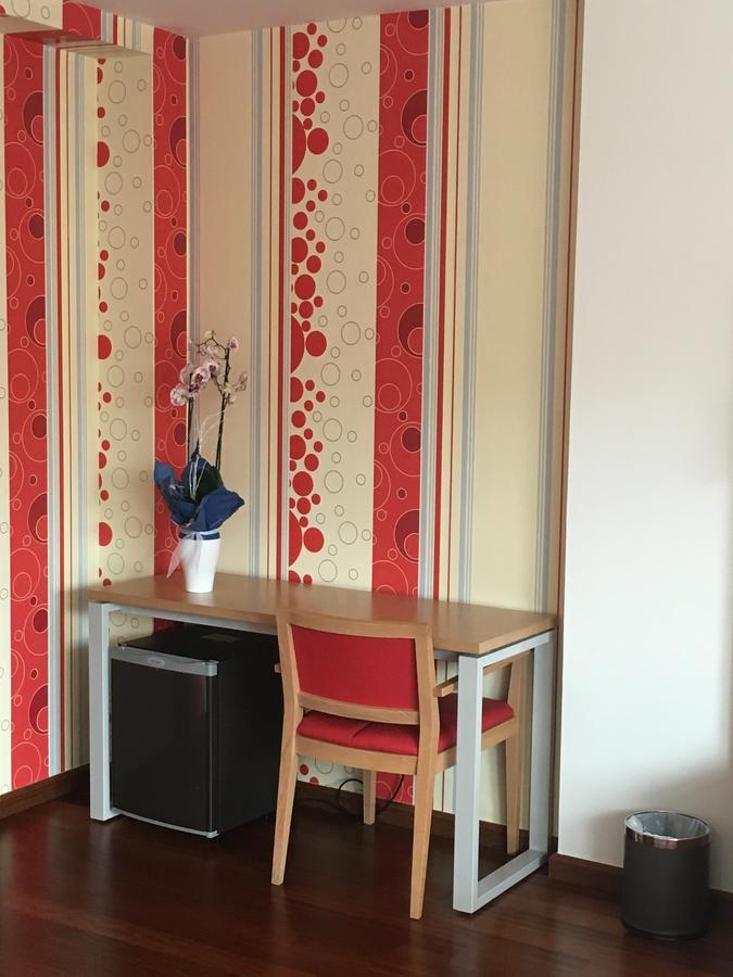 Burela Hotel Ril מראה חיצוני תמונה